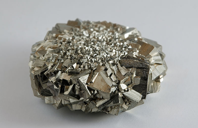File:Pyrite - Wikimedia Commons.jpg